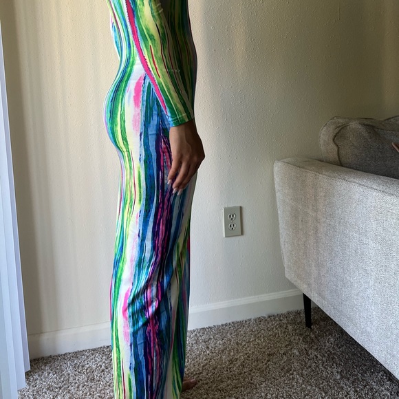 Multi color dress - Picture 2 of 3